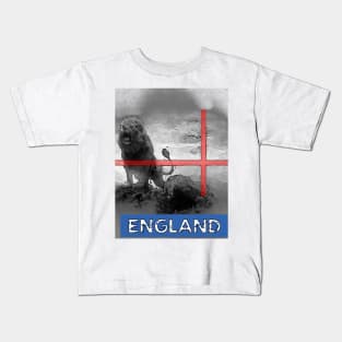 England soccer Football flag lion p1 Kids T-Shirt